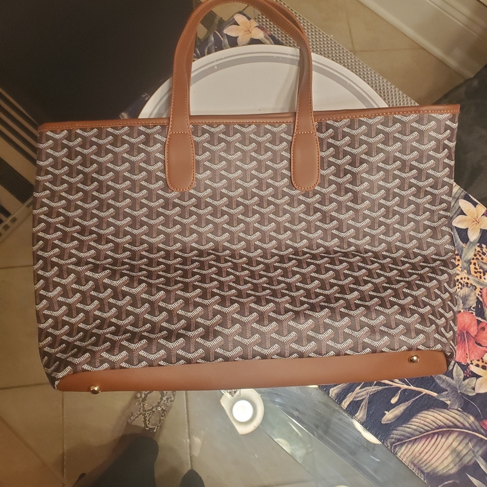 Large tote bag